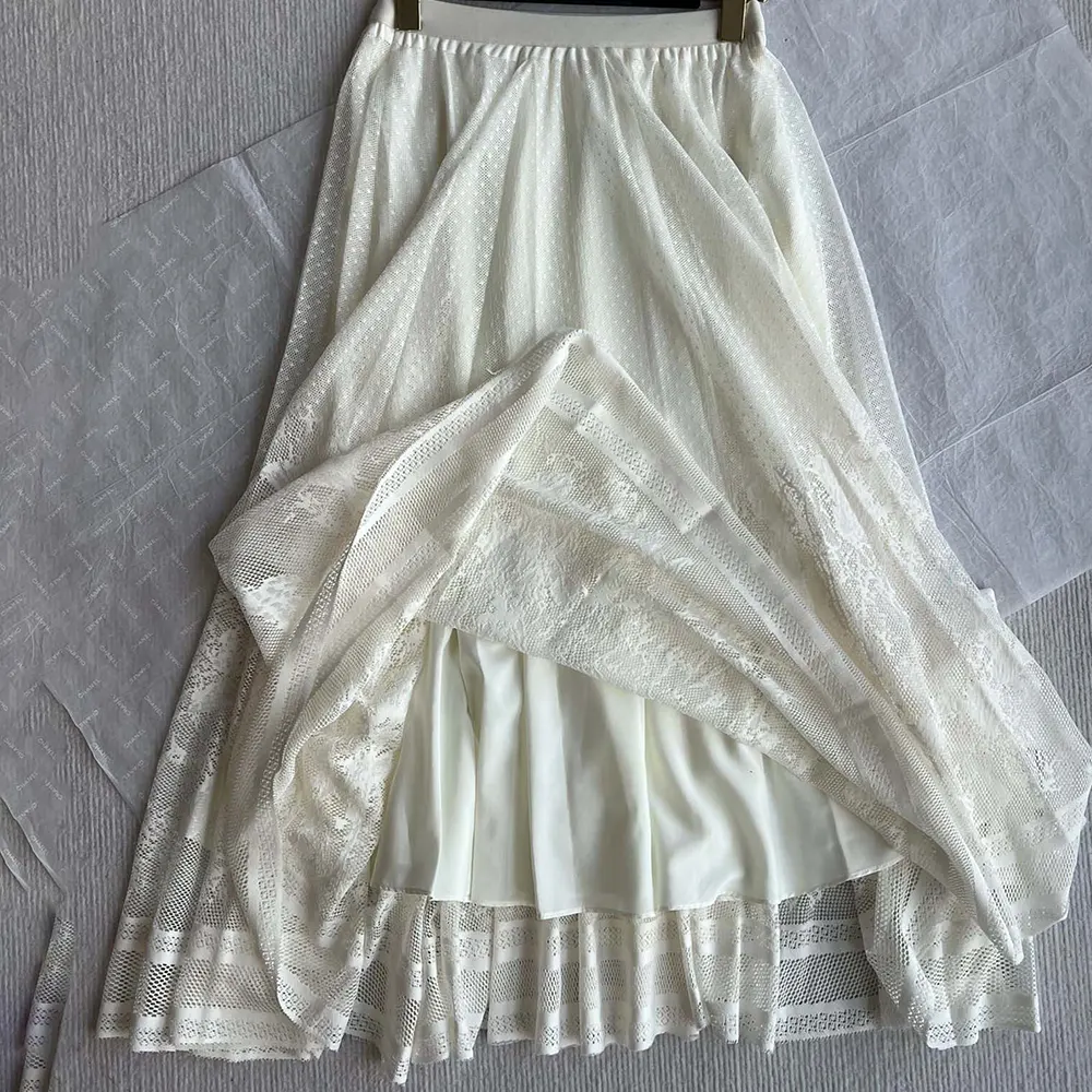Dior Women Flared Mid-Length Skirt Ecru Dior Chardons Cotton-Blend Lace - image 4