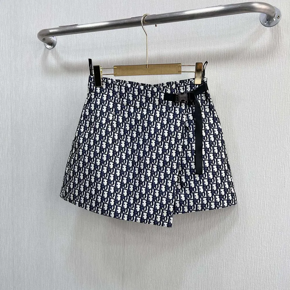 Close-up of Dior Oblique jacquard detail on Dior Women Skort Blue Jacquard Technical Taffeta