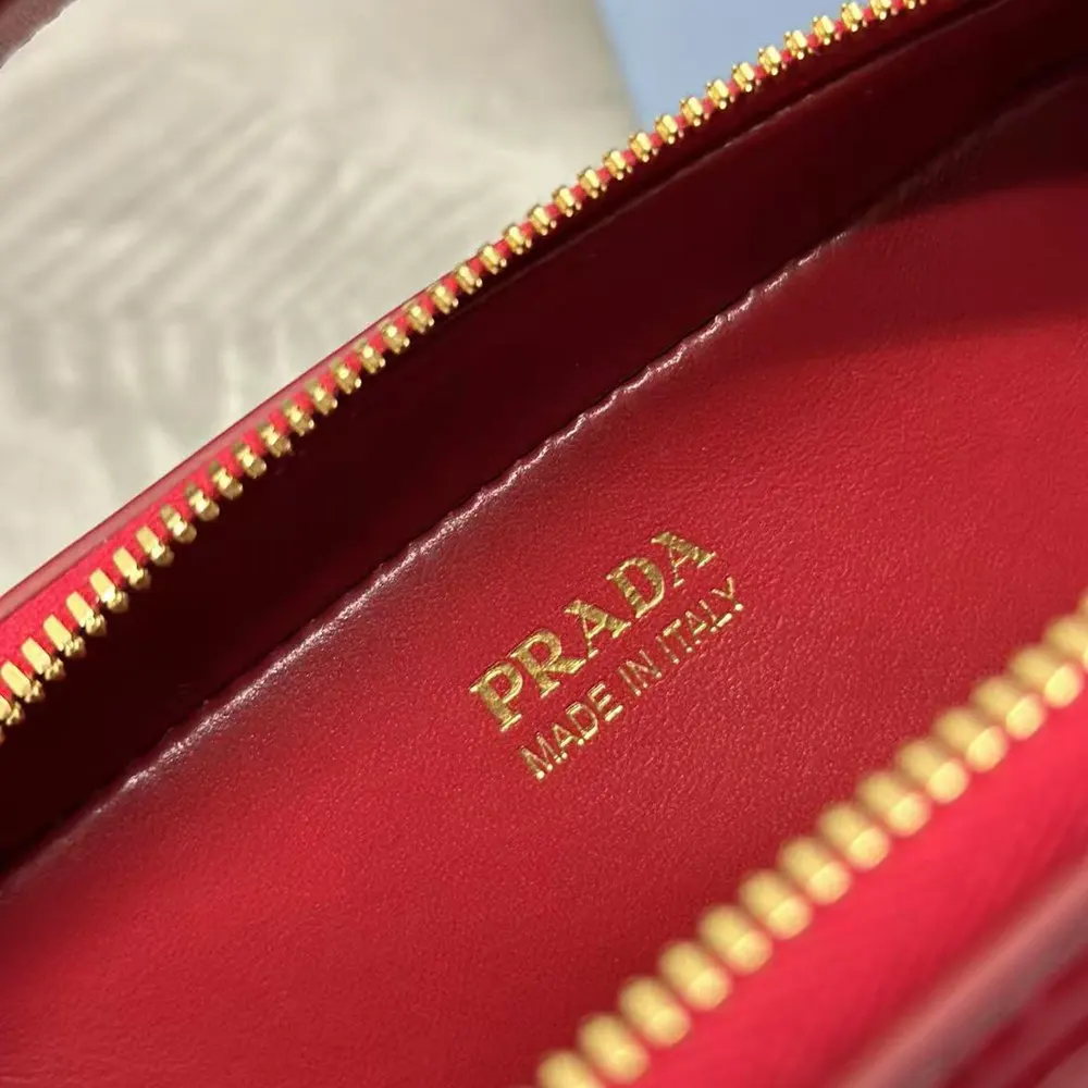 Prada Women Odette Patent Leather Mini-bag-Red - image 8