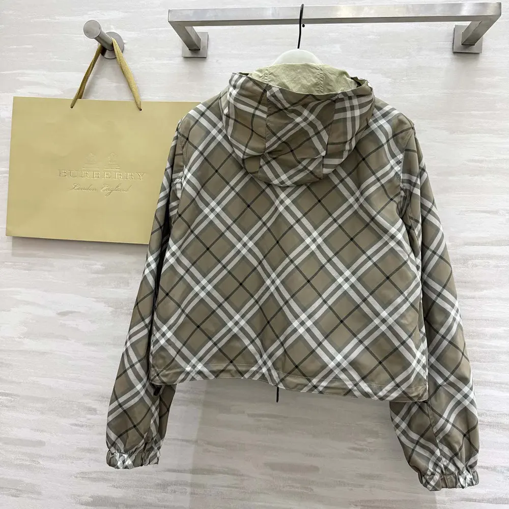 Burberry Women Cropped Reversible Check Hooded Jacket - image 4