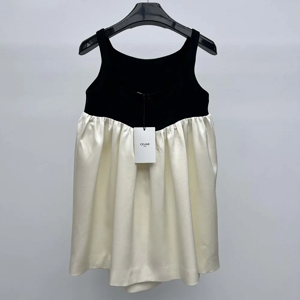 Back detail showing concealed zip on Celine Women Muguet Dress