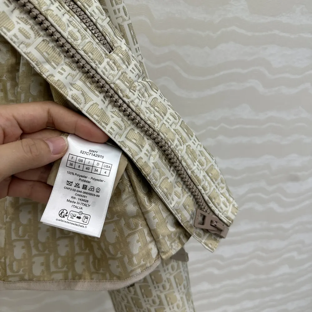 Dior Men Cropped Hooded Jacket Beige Technical Jacquard Taffeta with Dior Oblique Motif - image 10