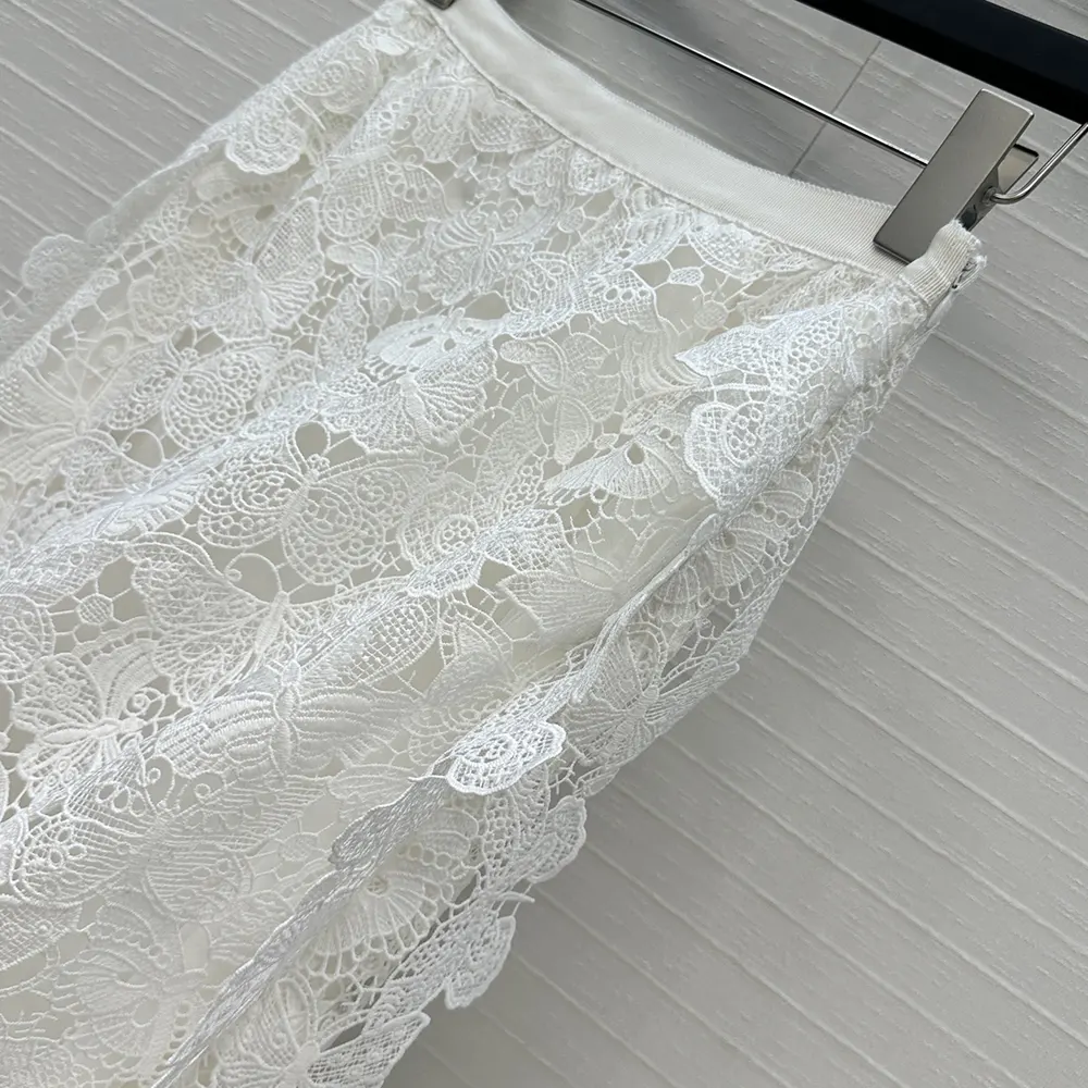 Dior Women Mid-Length Skirt Ecru Cotton-Blend Lace with Allover Butterfly Motif - image 5