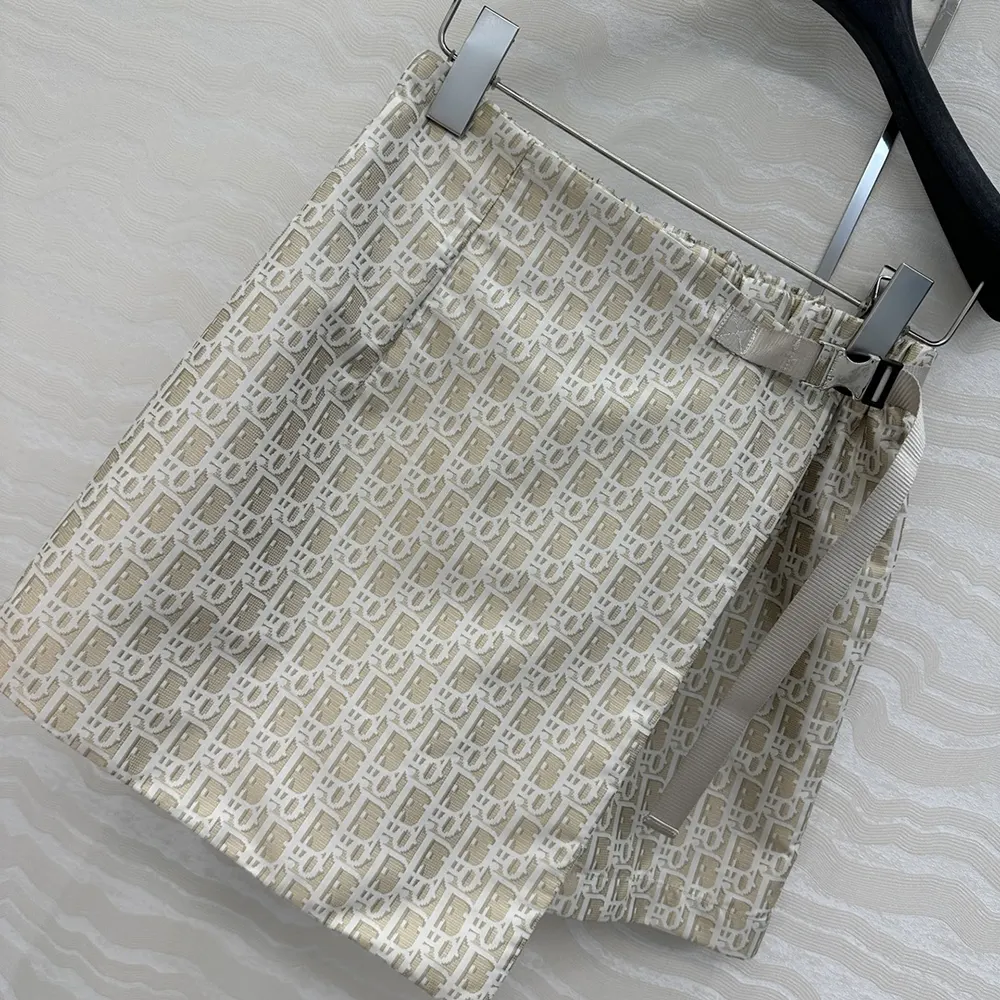 Side angle showing silhouette of Dior Women Skort Beige Jacquard Taffeta