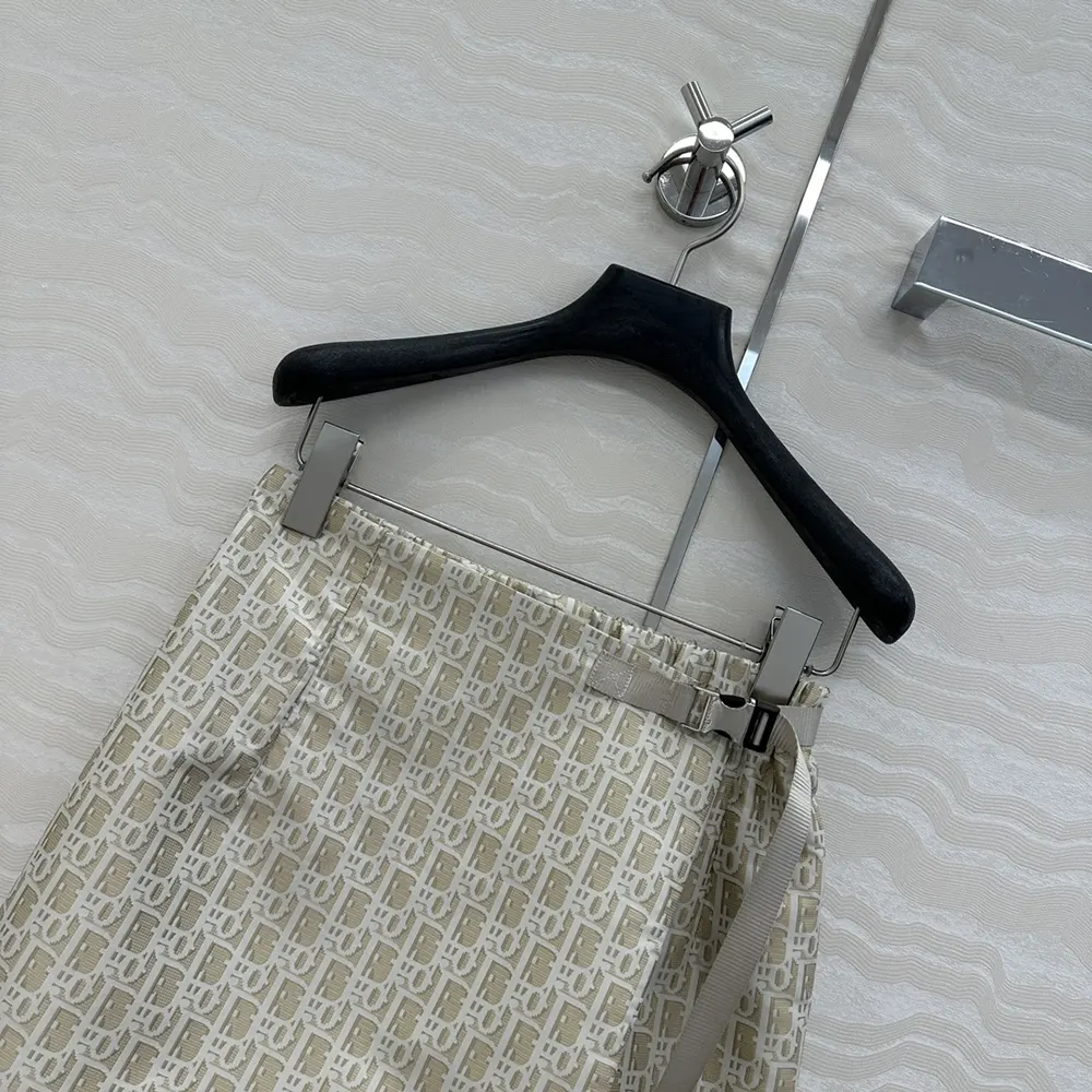 Dior Women Skort Beige Technical Jacquard Taffeta with Dior Oblique Motif - image 9