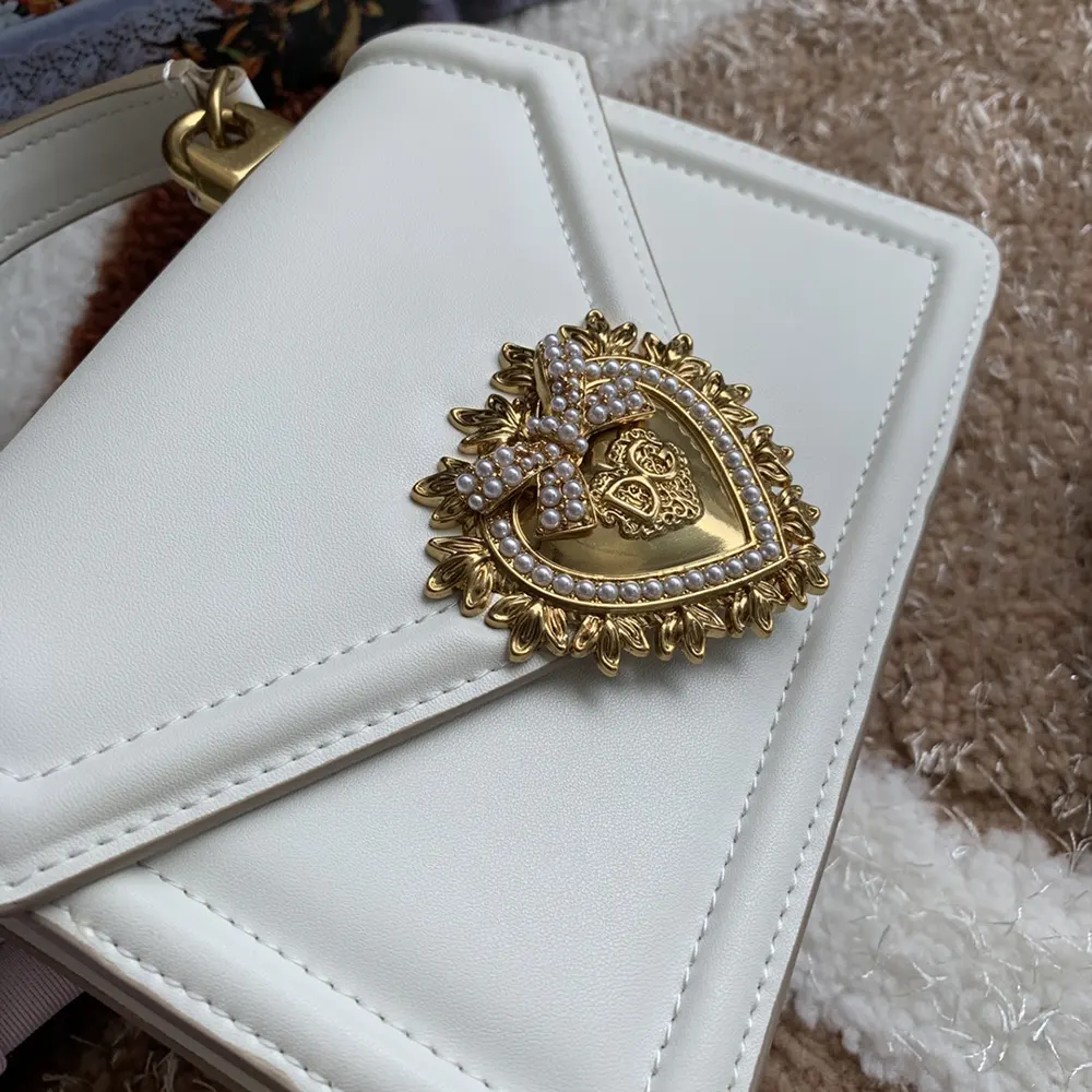 Dolce Gabbana D&G Women Medium Smooth Calfskin Devotion Bag-White - image 9