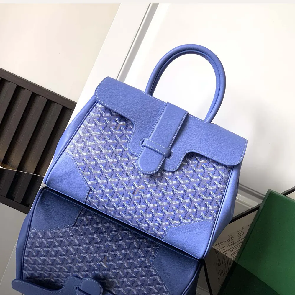 Close-up of signature Chevron pattern on Goyard Women Saïgon Tote Bag-Blue
