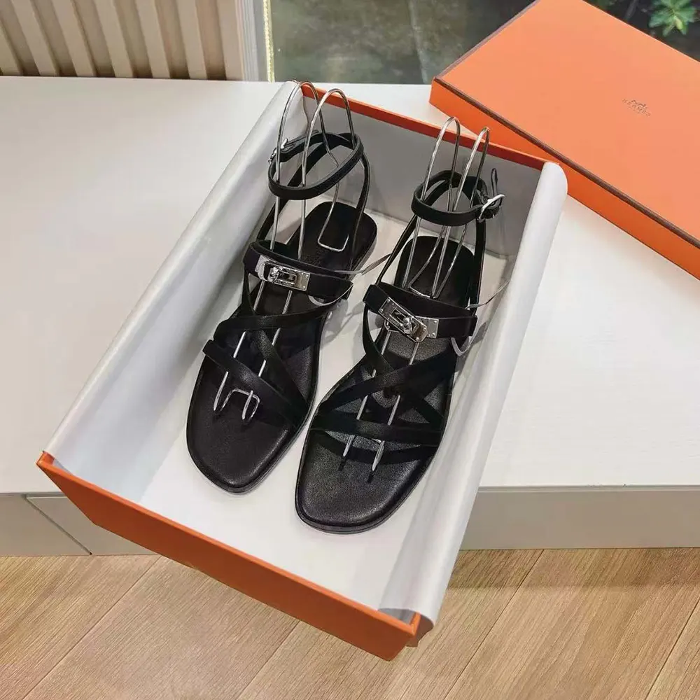 Top view of Hermes Women June Sandal in Calfskin-Black highlighting open-toe design