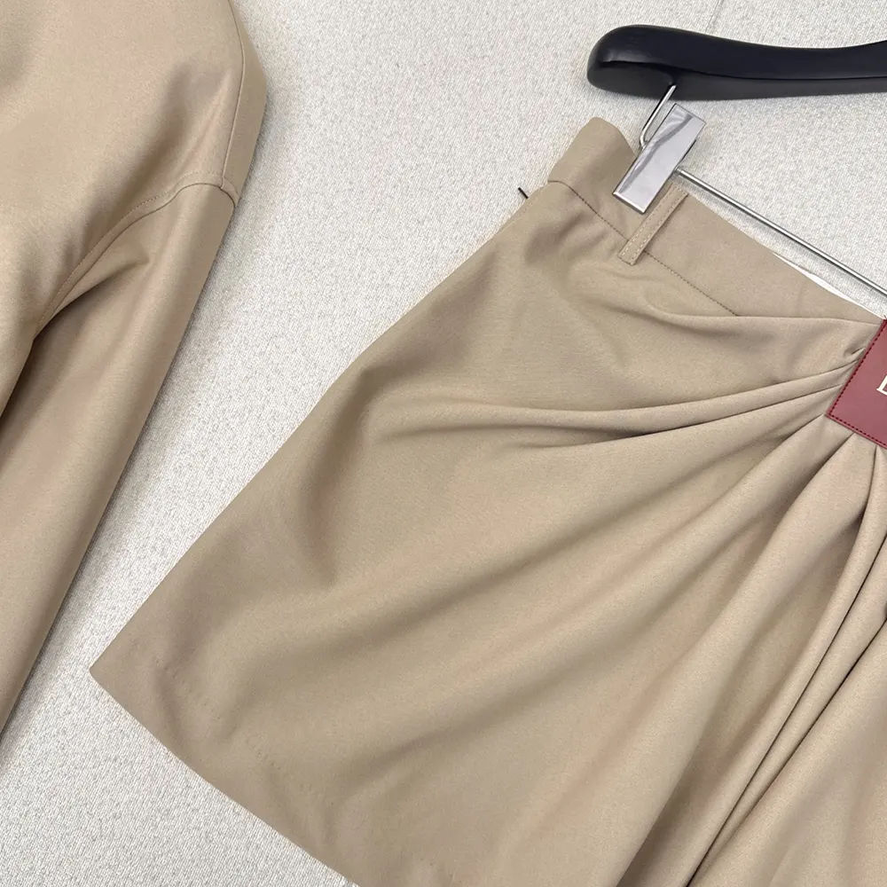 Loewe Women Draped Skirt in Cotton and Silk-Khaki Brown - image 9