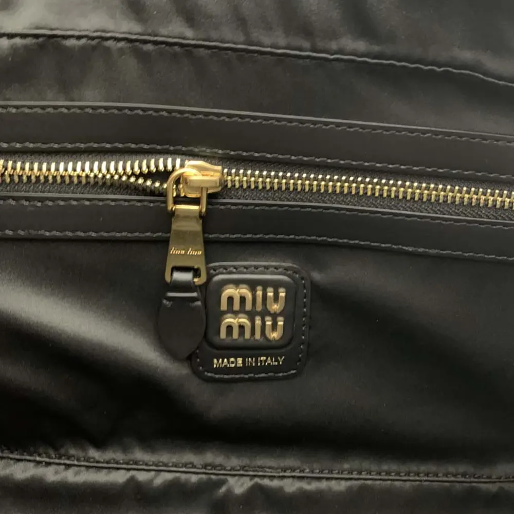 Miu Miu Women Beau Leather Top-handle Bag-Black - image 10