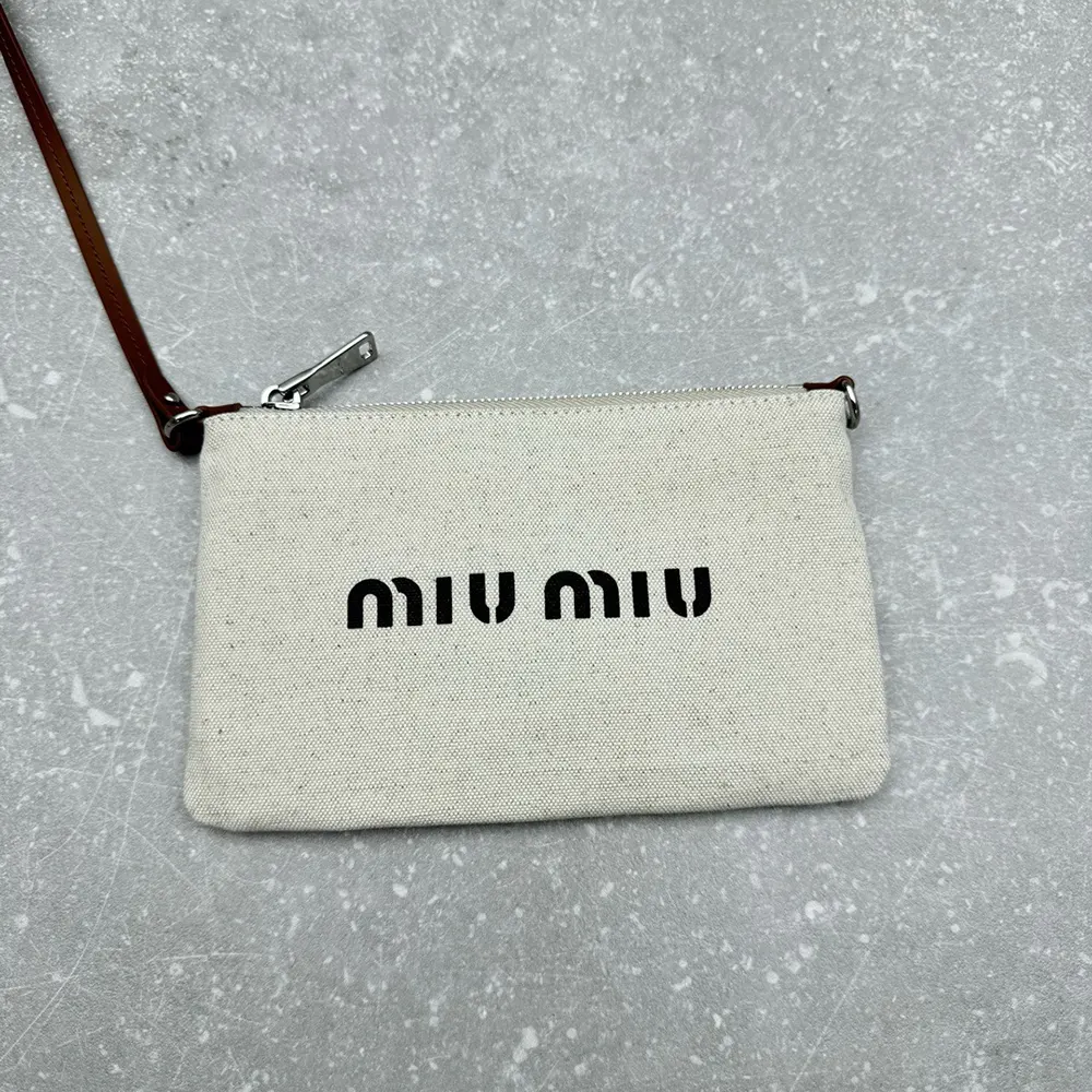 Miu Miu Women IVY Raffia-Effect and Linen Bag - image 8