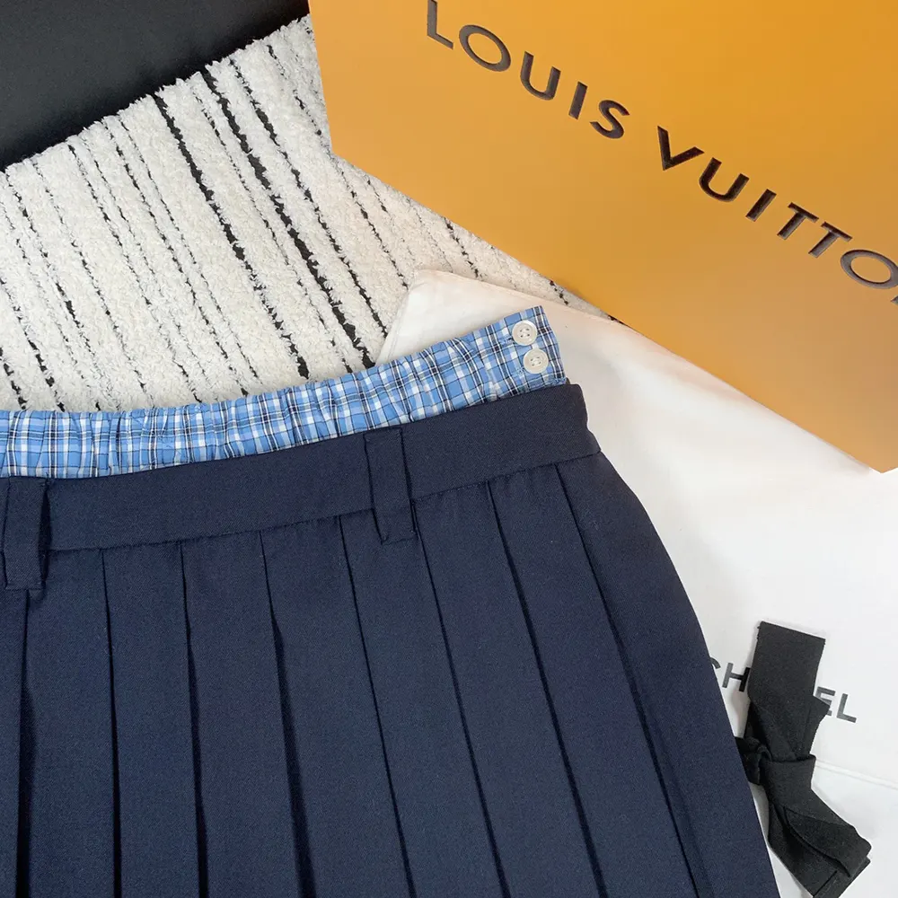 Miu Miu Women Pleated Batavia Miniskirt - image 4