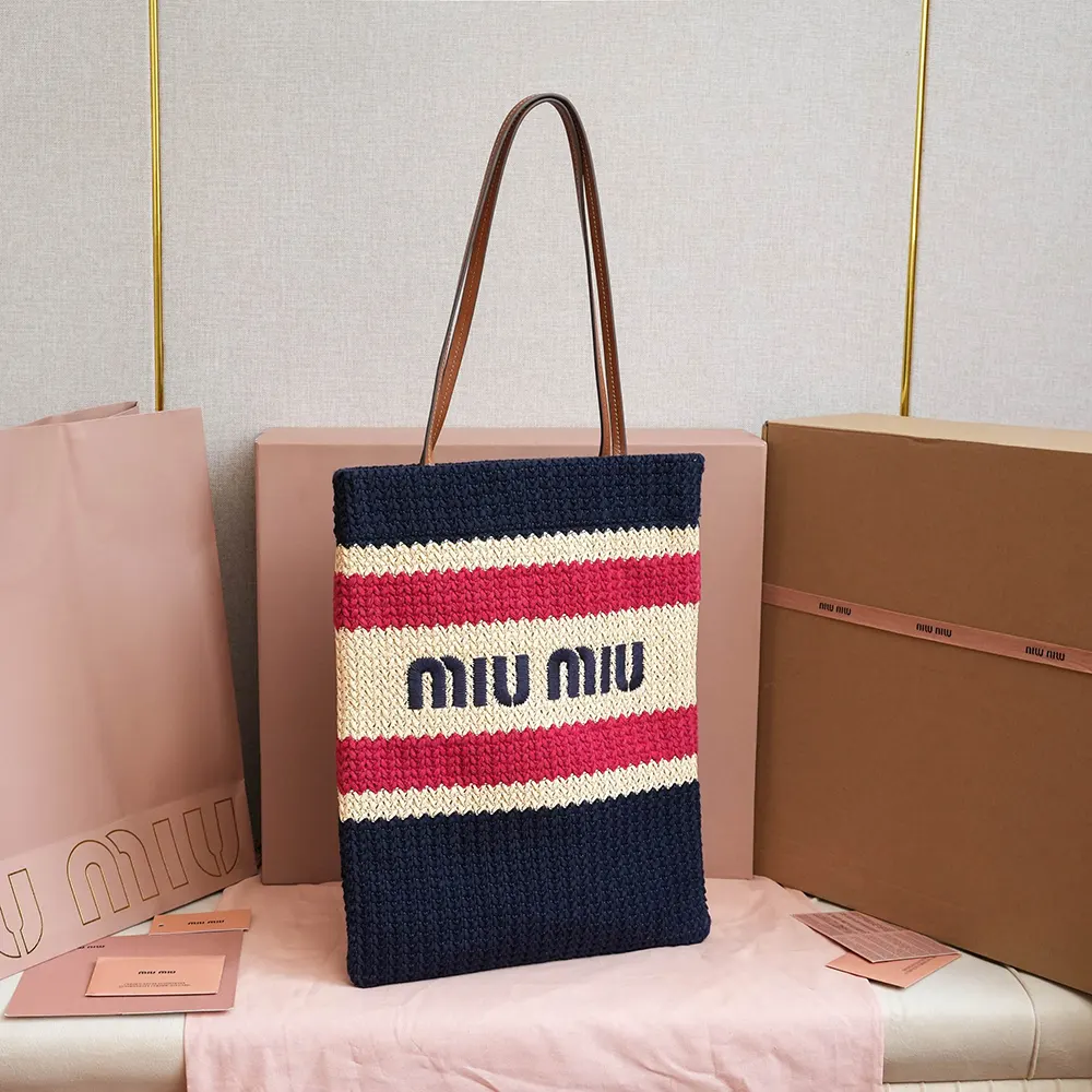 Miu Miu Women Raffia-effect Woven Tote Bag - image 4