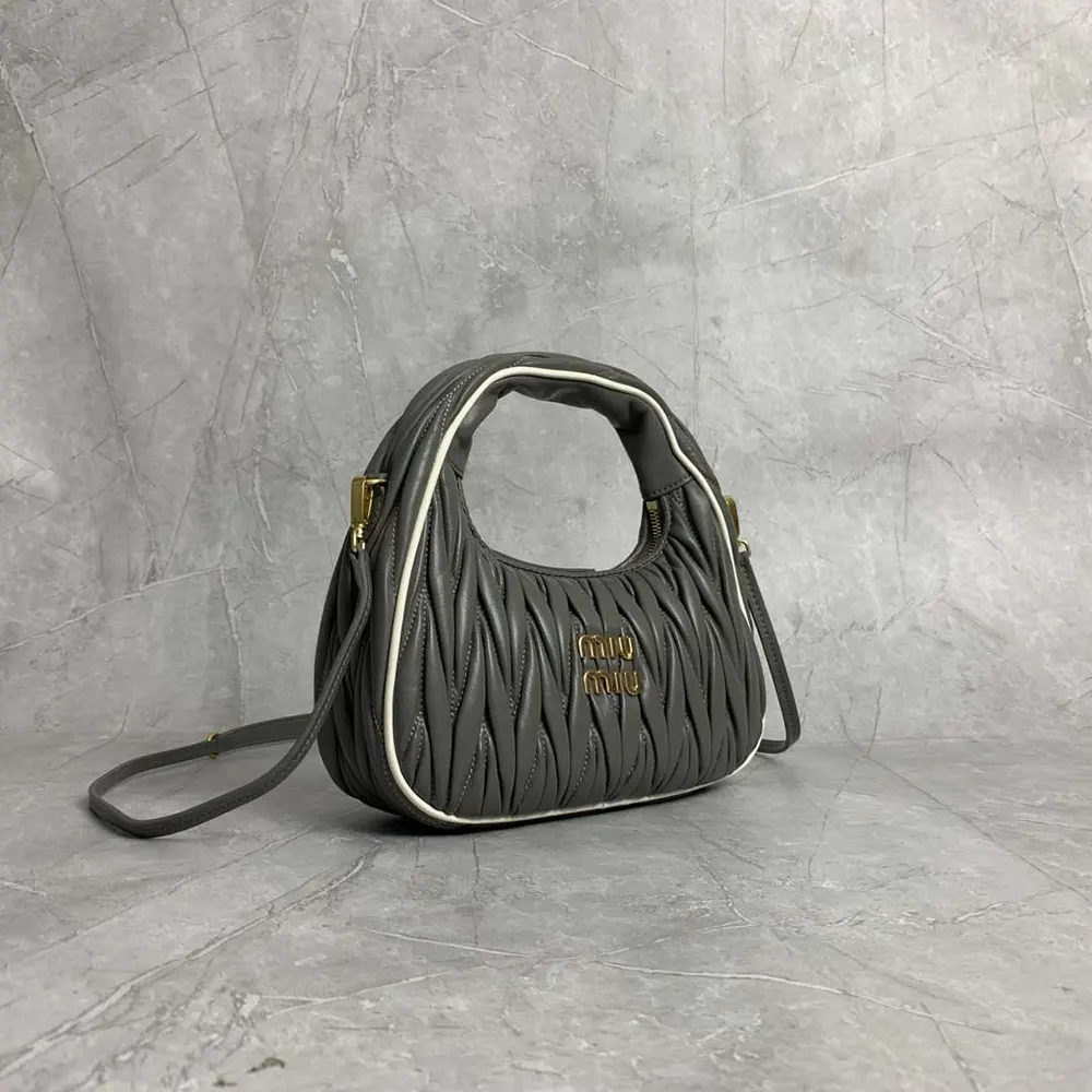 Miu Miu Women Wander matelassé nappa leather bag-Gray/White - image 4