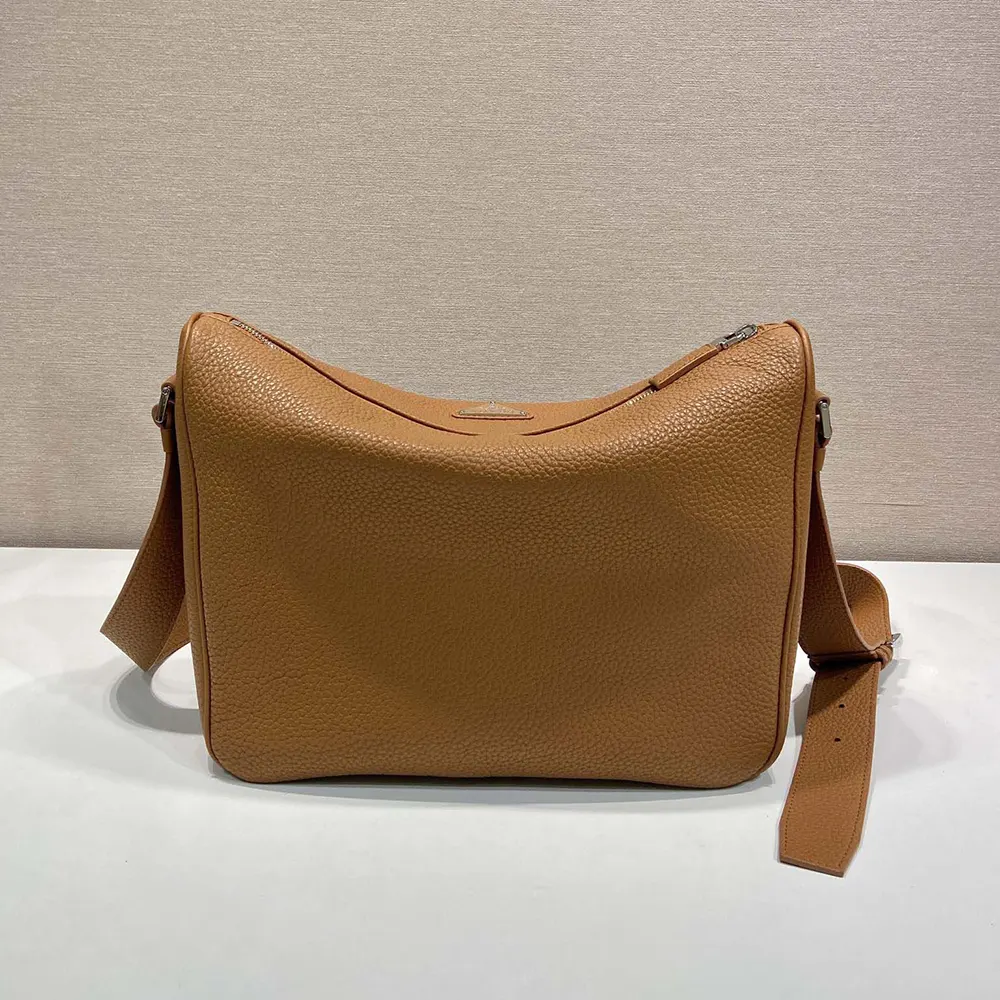 Prada Unisex Leather Shoulder Bag-Brown - image 4