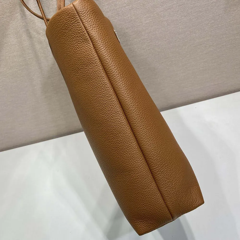 Prada Unisex Leather Tote-Brown - image 6