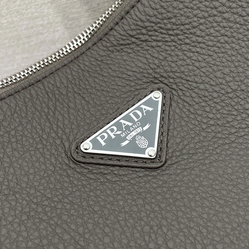 Prada Unisex Medium Leather Shoulder Bag-Gray - image 7