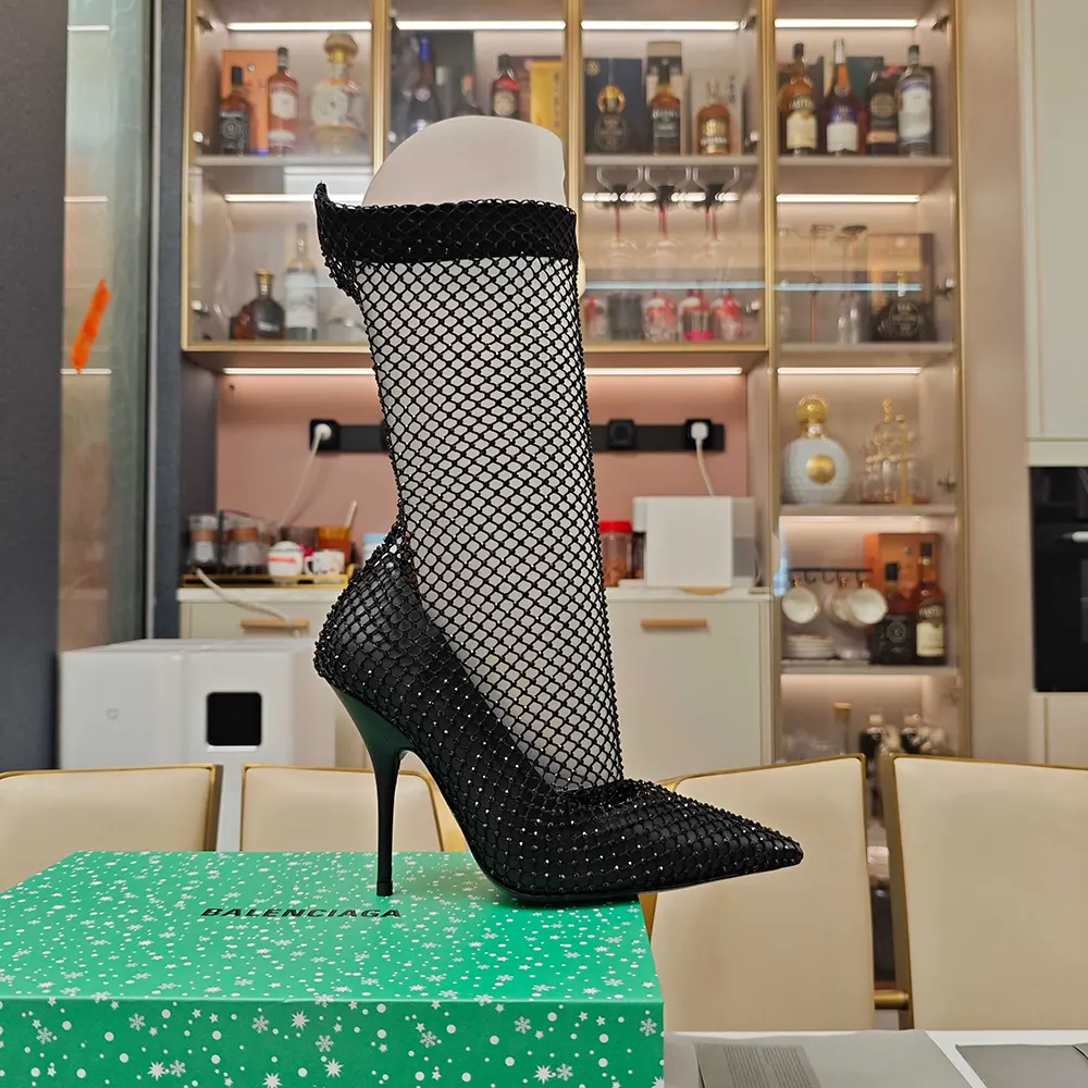 Balenciaga Women Avenue 110mm Bootie in Black Shiny Nappa Lambskin - image 10