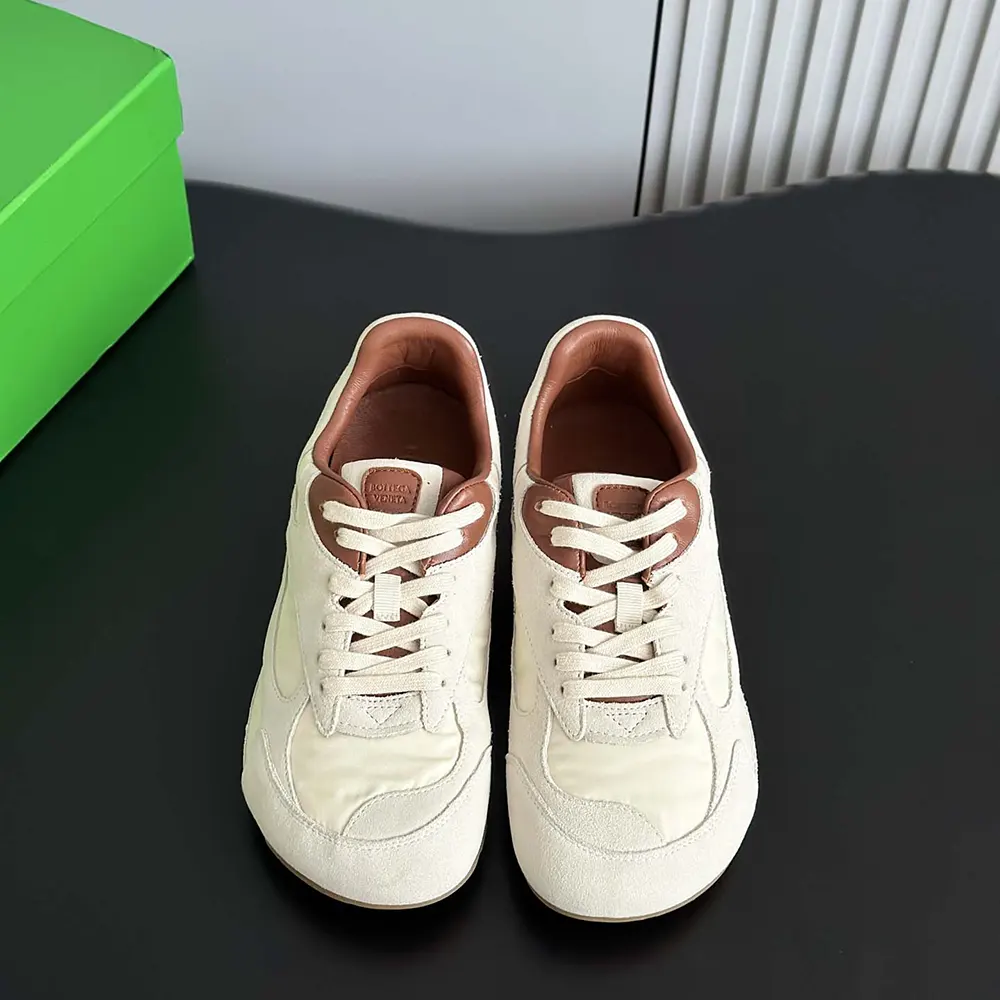 Bottega Veneta Unisex Orbit Flash Sneaker-Beige - image 4