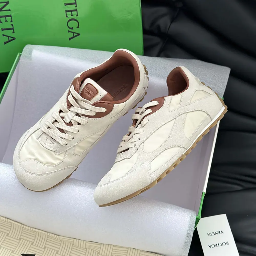 Bottega Veneta Unisex Orbit Flash Sneaker-Beige - image 10