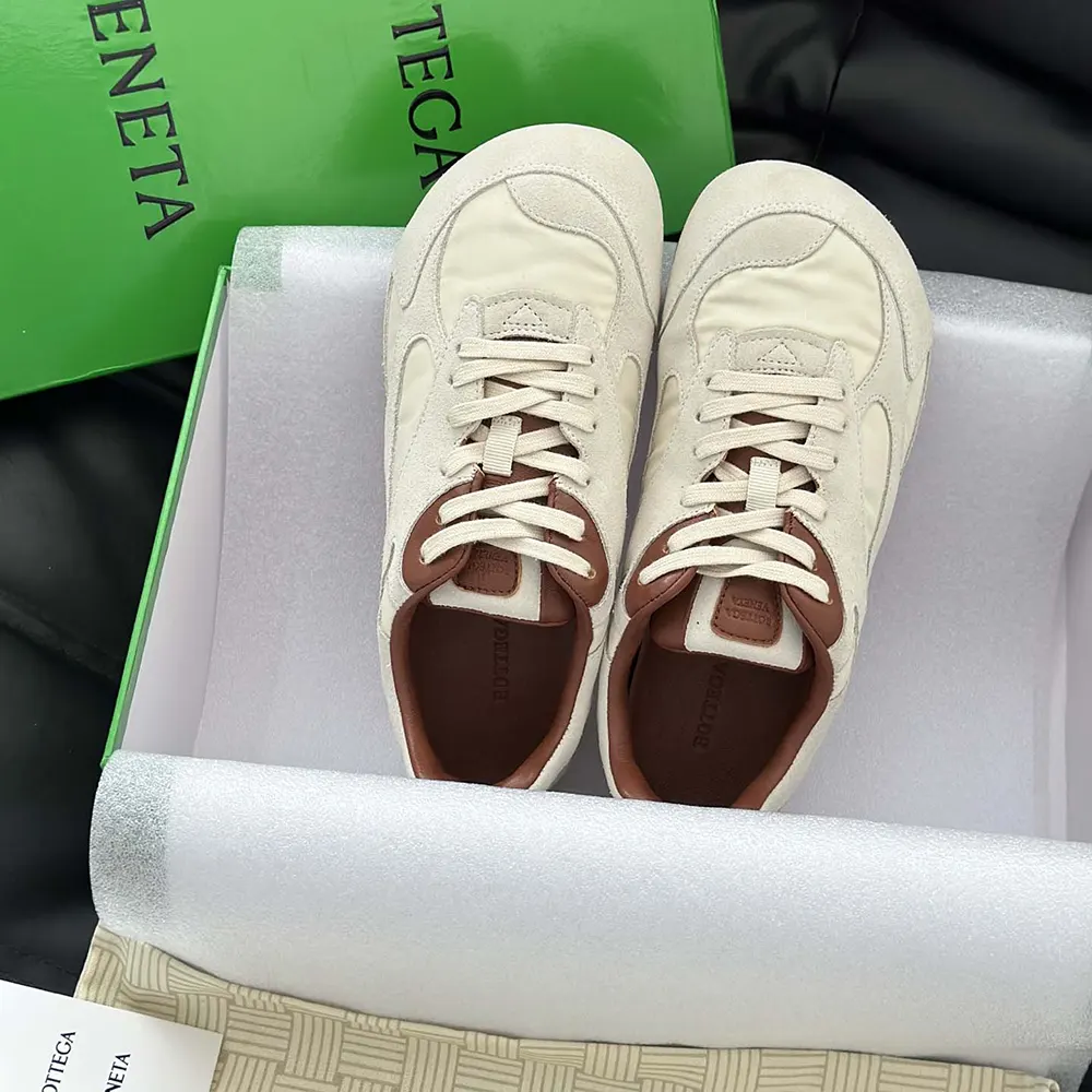 Bottega Veneta Unisex Orbit Flash Sneaker-Beige - image 8
