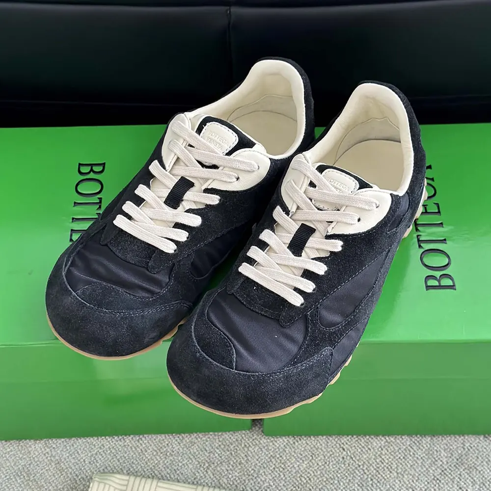 Bottega Veneta Unisex Orbit Flash Sneaker-Black - image 6