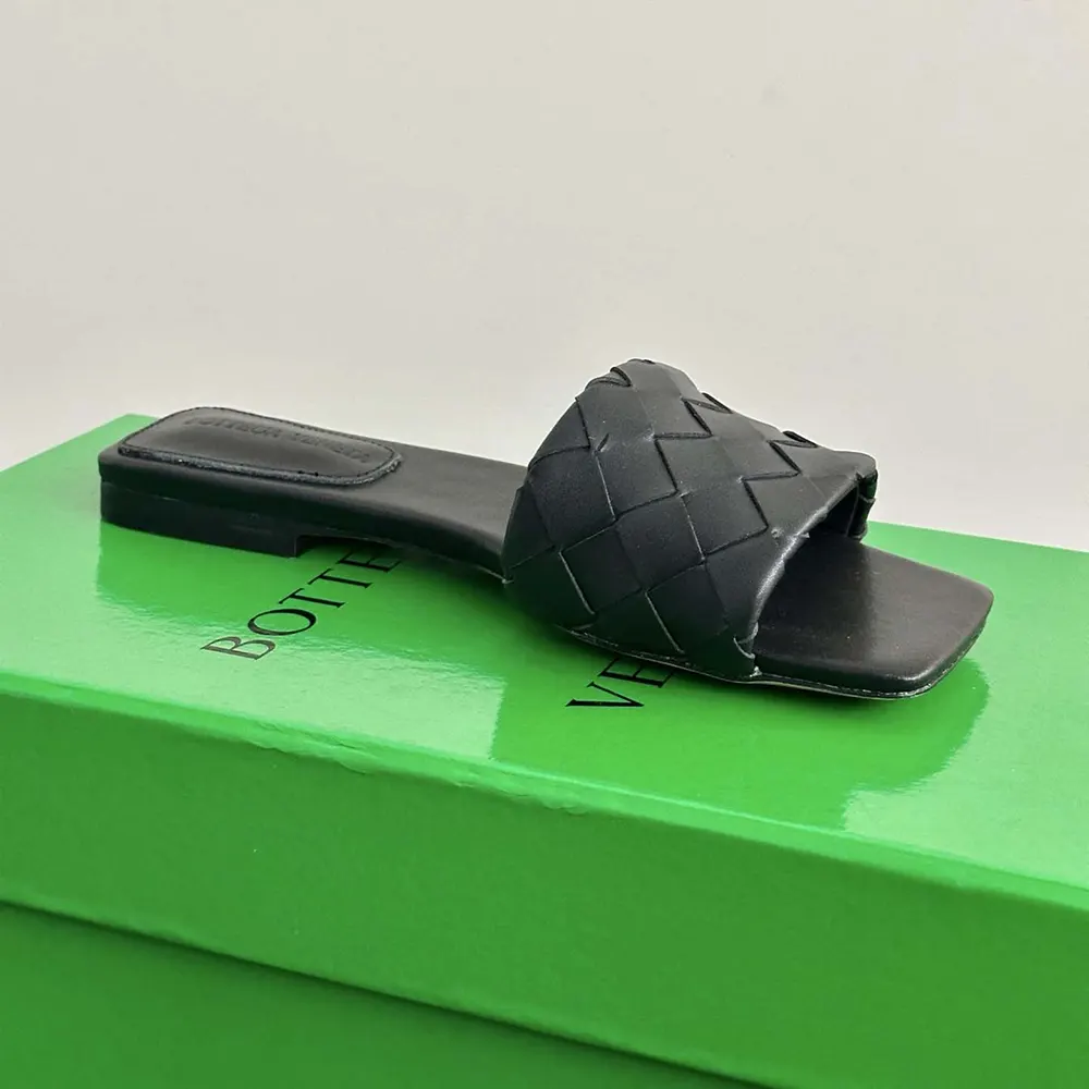 Bottega Veneta Women Parco Flat Mule-Black - image 8