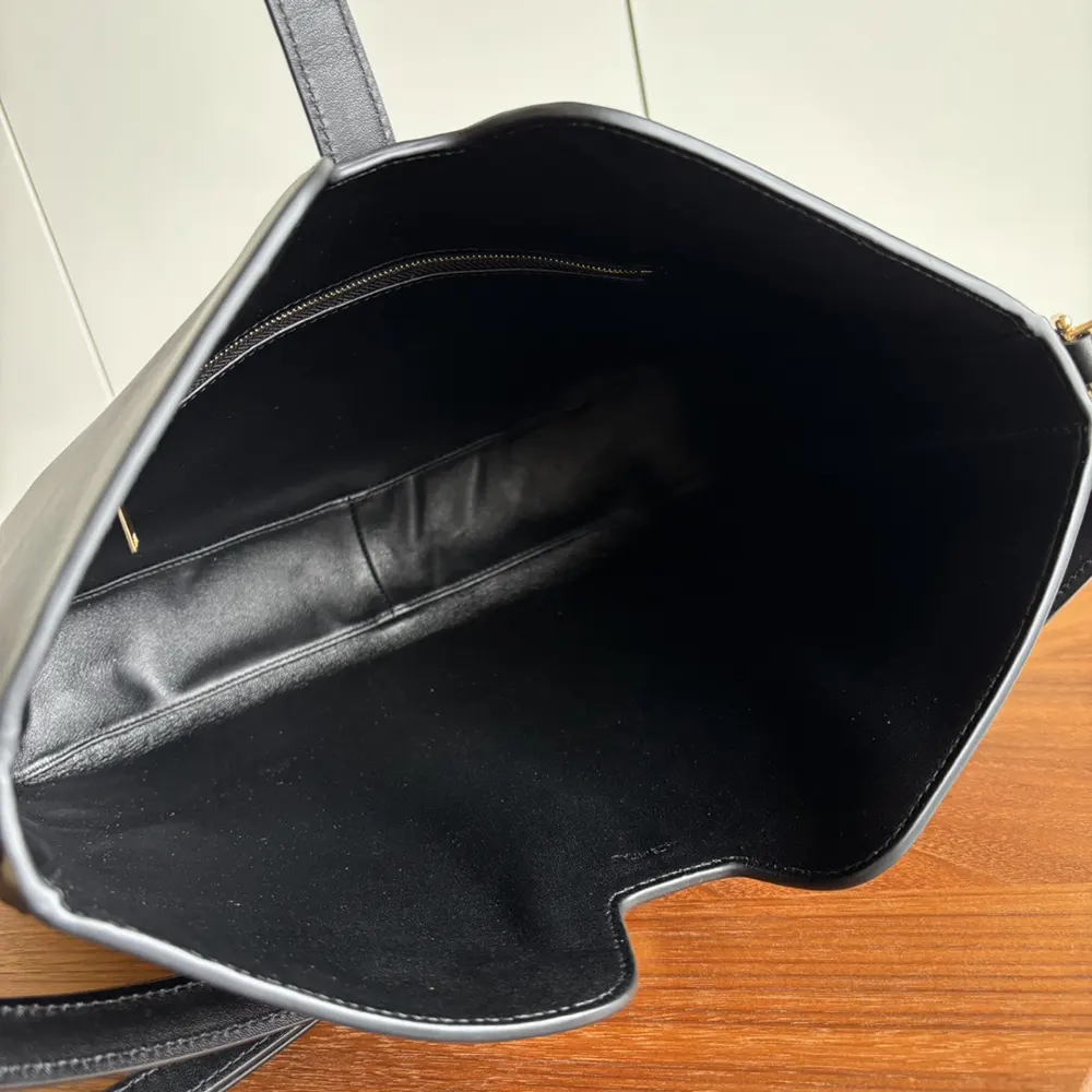 Celine Women Medium Camille 16 Soft Bag in Smooth Calfskin-Black - image 9
