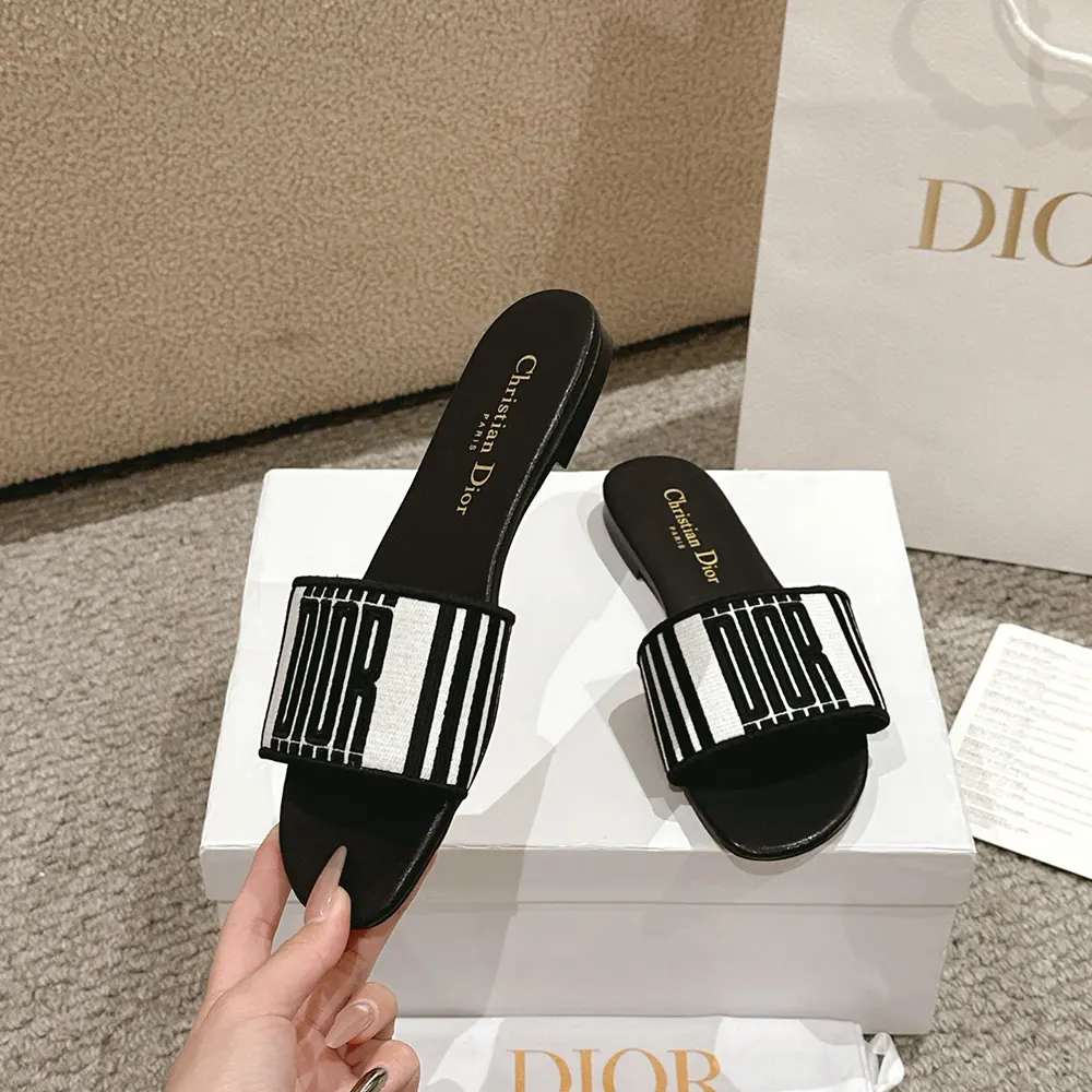 Dior Women Dway Slide Black and White Cotton Embroidered with Dior Graphique Motif - image 5