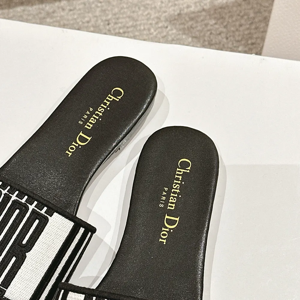 Dior Women Dway Slide Black and White Cotton Embroidered with Dior Graphique Motif - image 8