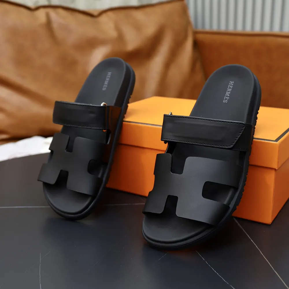 Hermes Unisex Chypre Sandal-Black H222100Zv02340 - image 8