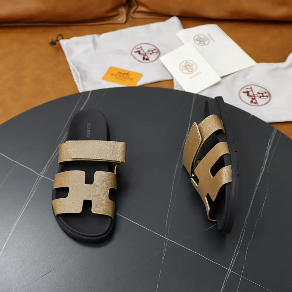 Hermes Unisex Chypre Sandal-Dark Brown - image 7