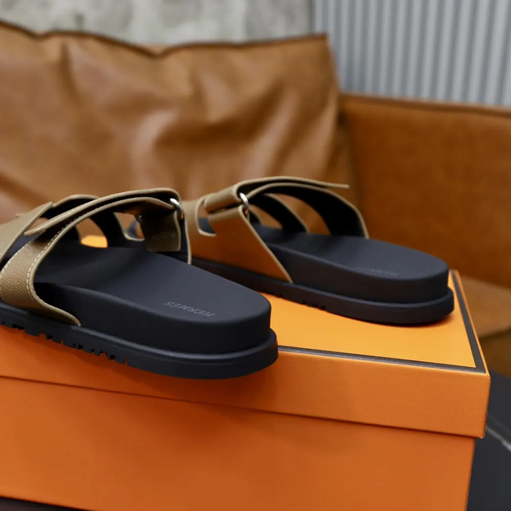 Hermes Unisex Chypre Sandal-Dark Brown - image 8