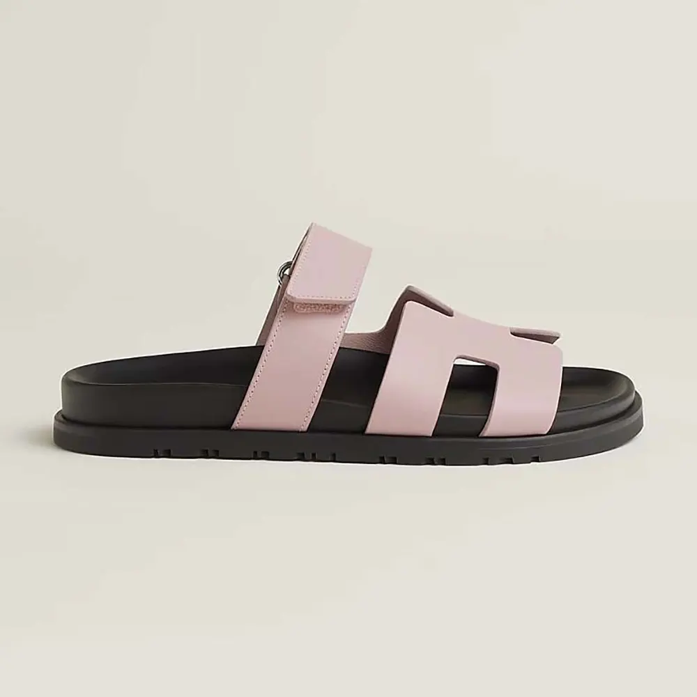Side profile of Hermes Unisex Chypre Sandal-Pink showing leather texture