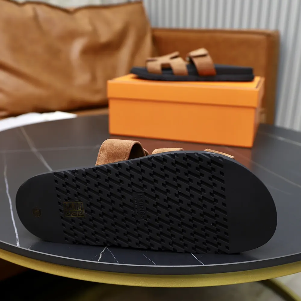 Hermes Unisex Chypre Sandal-Brown - image 10