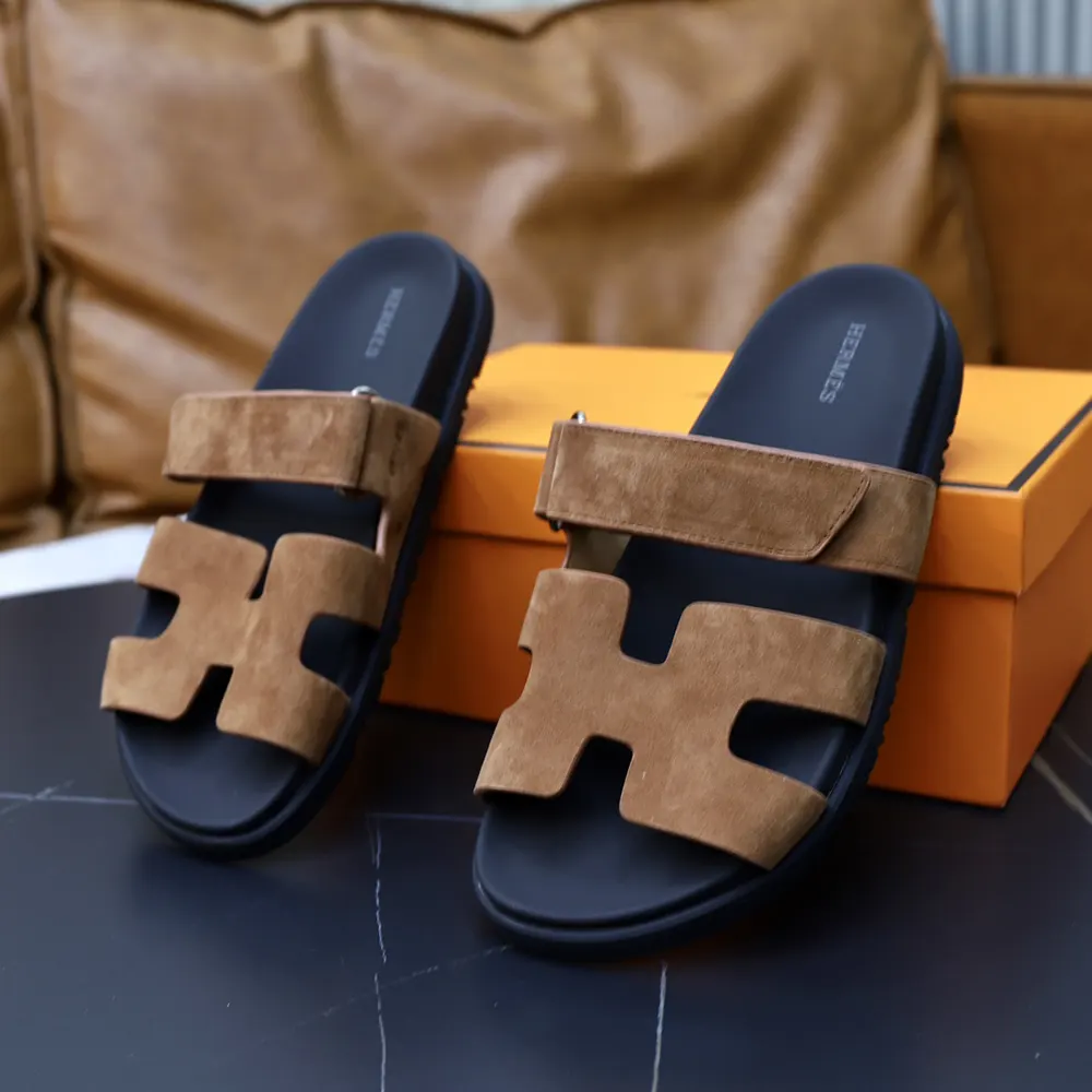 Hermes Unisex Chypre Sandal-Brown - image 5