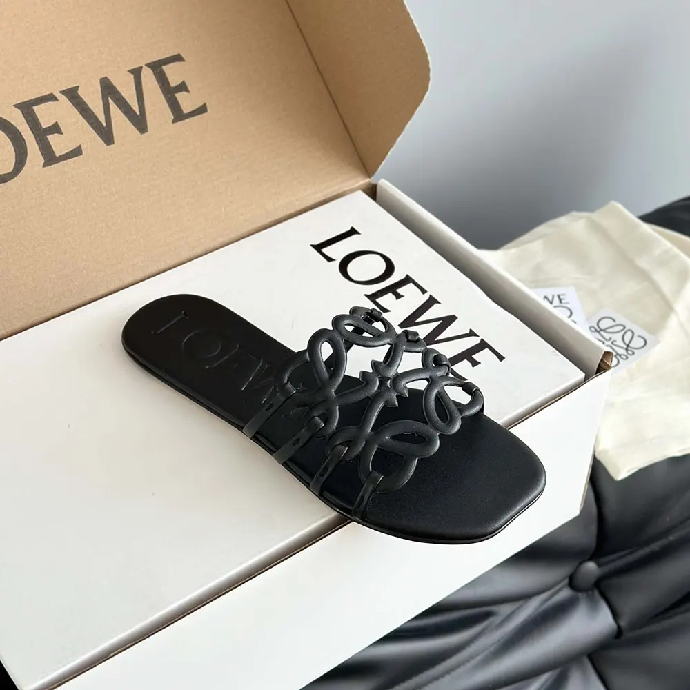 Loewe Women Petal Anagram Slide in Soft Calfskin-Black - image 9
