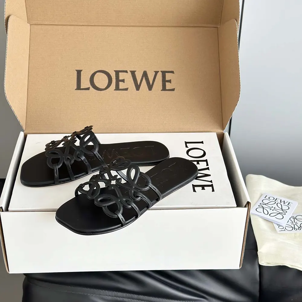 Loewe Women Petal Anagram Slide in Soft Calfskin-Black - image 7