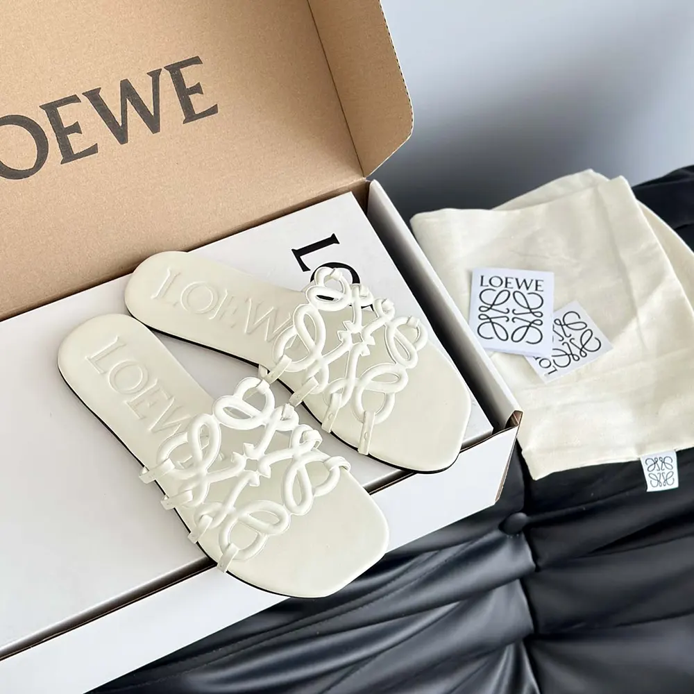 Loewe Women Petal Anagram Slide in Soft Calfskin-White - image 4