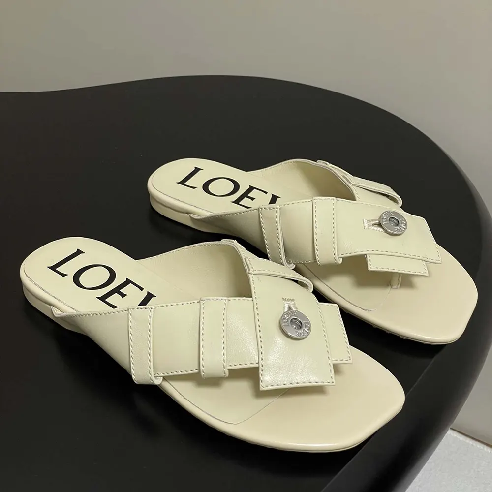 Loewe Women Toy Panta Toe Post Sandal in Lambskin-Beige - image 5