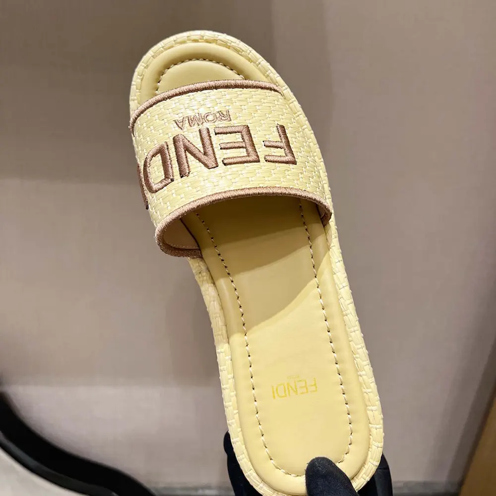 Fendi Women Fendi Sunshine Beige Raffia Flatform Slides - image 9