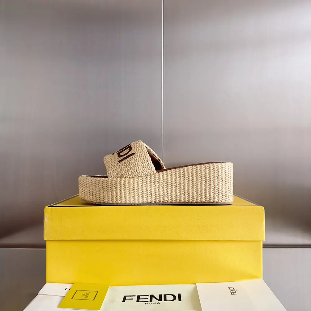Fendi Women Fendi Sunshine Beige/Brown Raffia Flatform Slides - image 8