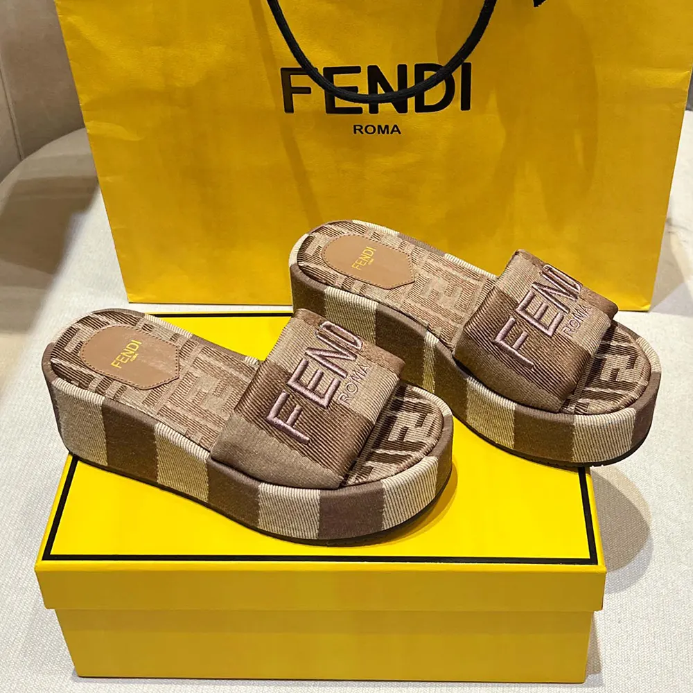 Fendi Women Sunshine Dove Gray Denim-effect Jacquard Flatform Slides - image 5
