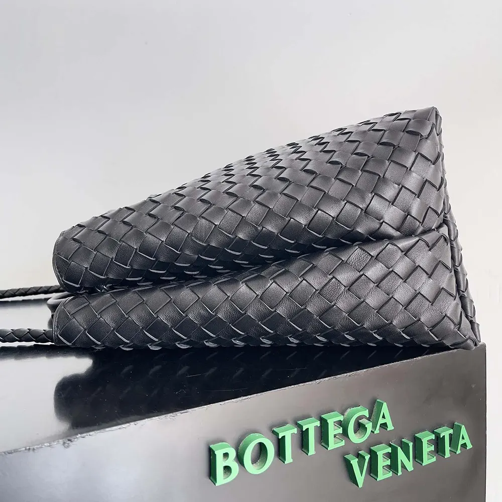 Bottega Veneta Women Large Andiamo in Lambskin Leather-Black/Silver - image 5