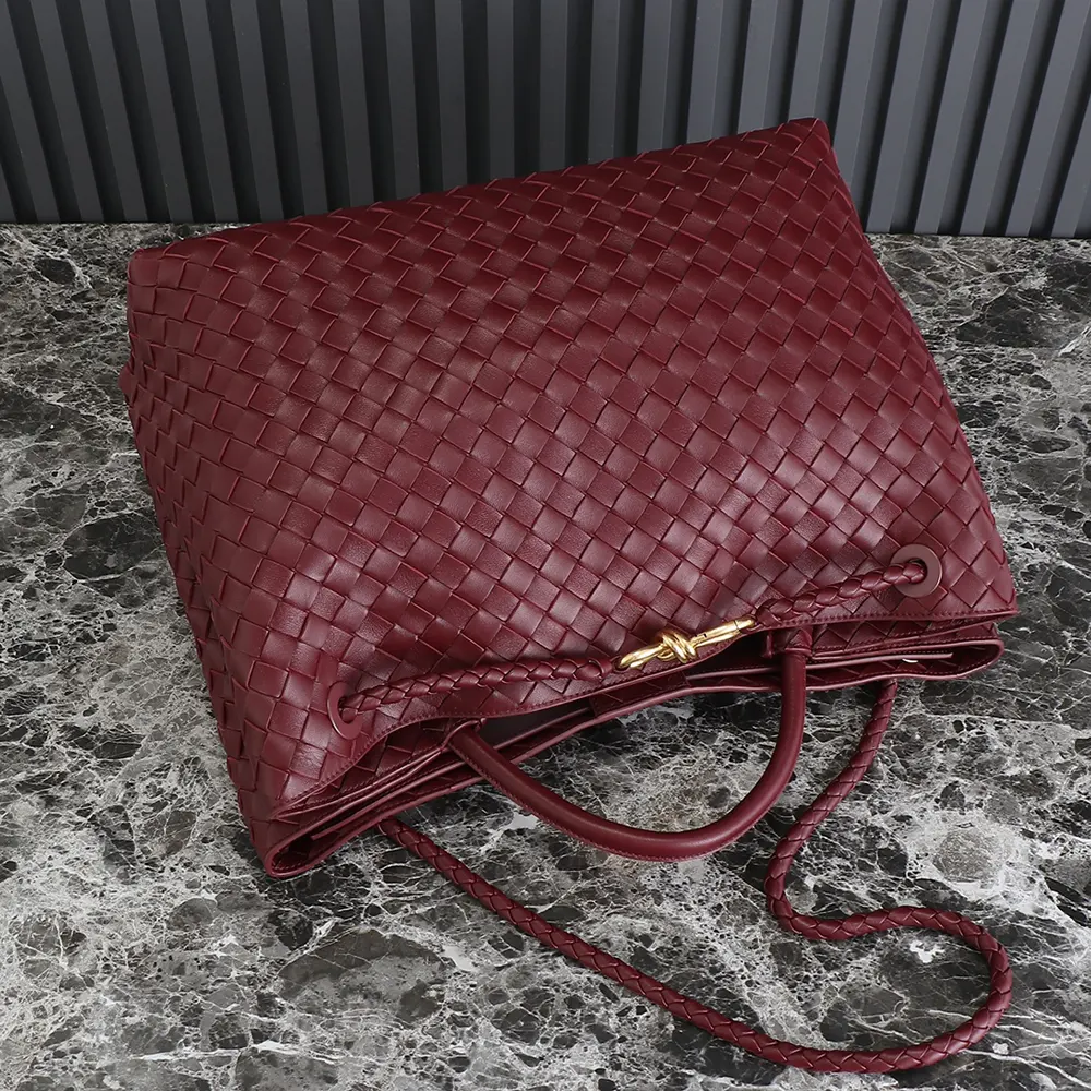 Bottega Veneta Women Large Andiamo in Lambskin Leather-Maroon - image 4