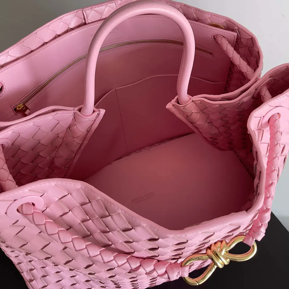 Bottega Veneta Women Large Andiamo in Lambskin Leather-Pink - image 6