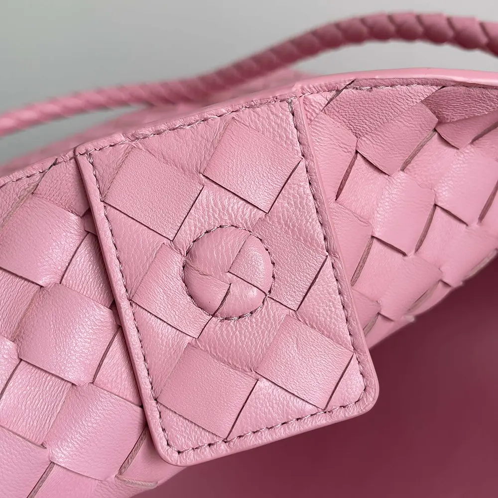 Bottega Veneta Women Large Andiamo in Lambskin Leather-Pink - image 9