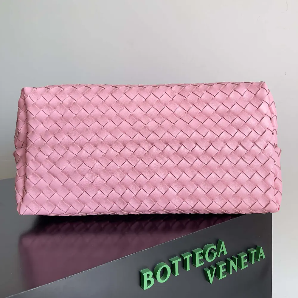 Bottega Veneta Women Large Andiamo in Lambskin Leather-Pink - image 4
