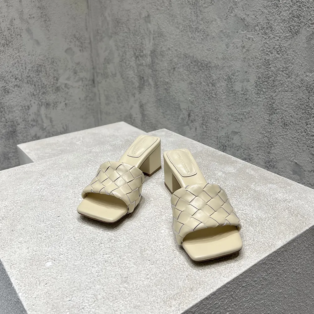 Rear view of Bottega Veneta Women Parco Mule-White high heel silhouette