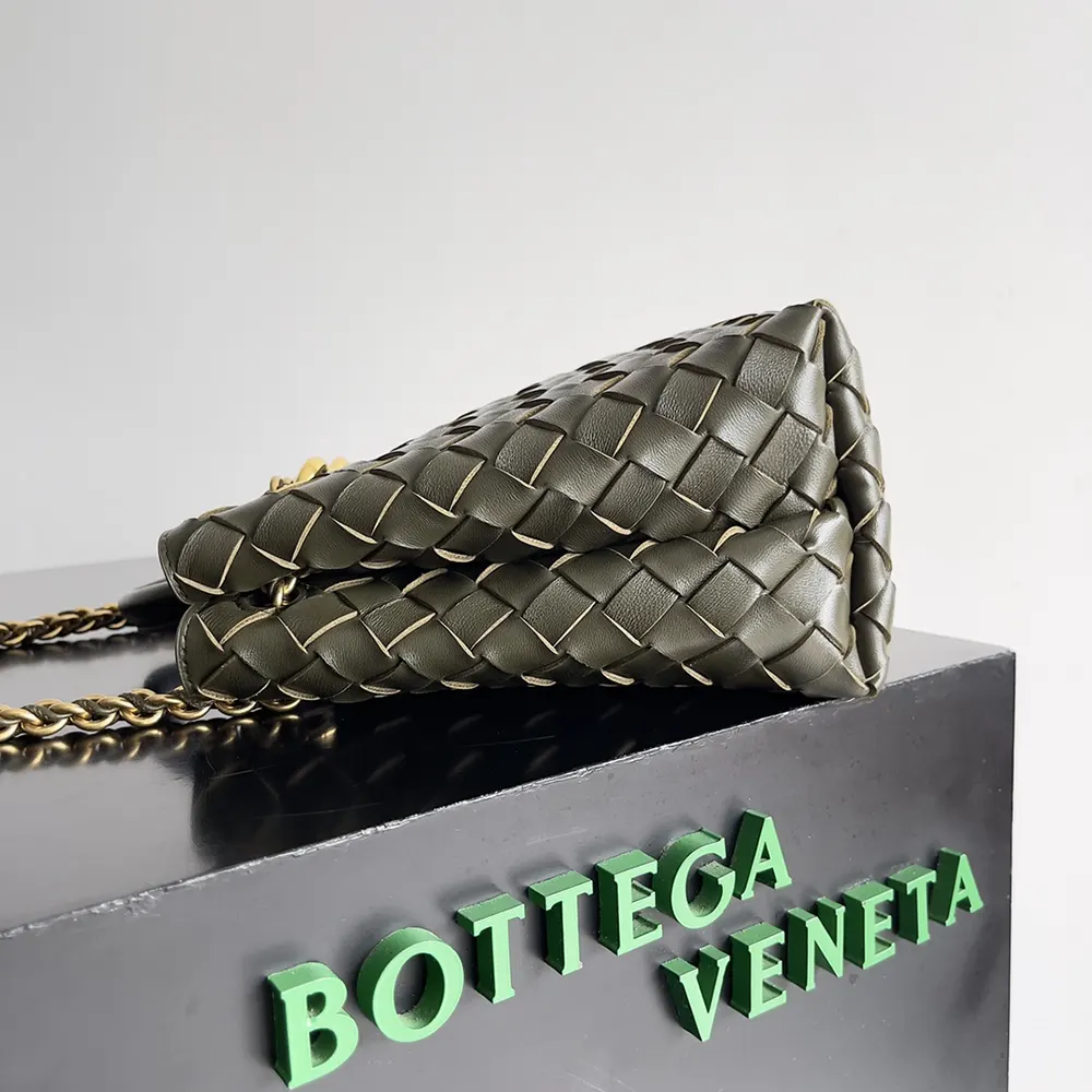 Bottega Veneta Women Small Andiamo Intrecciato Leather Top Handle Bag-Dark Green - image 5
